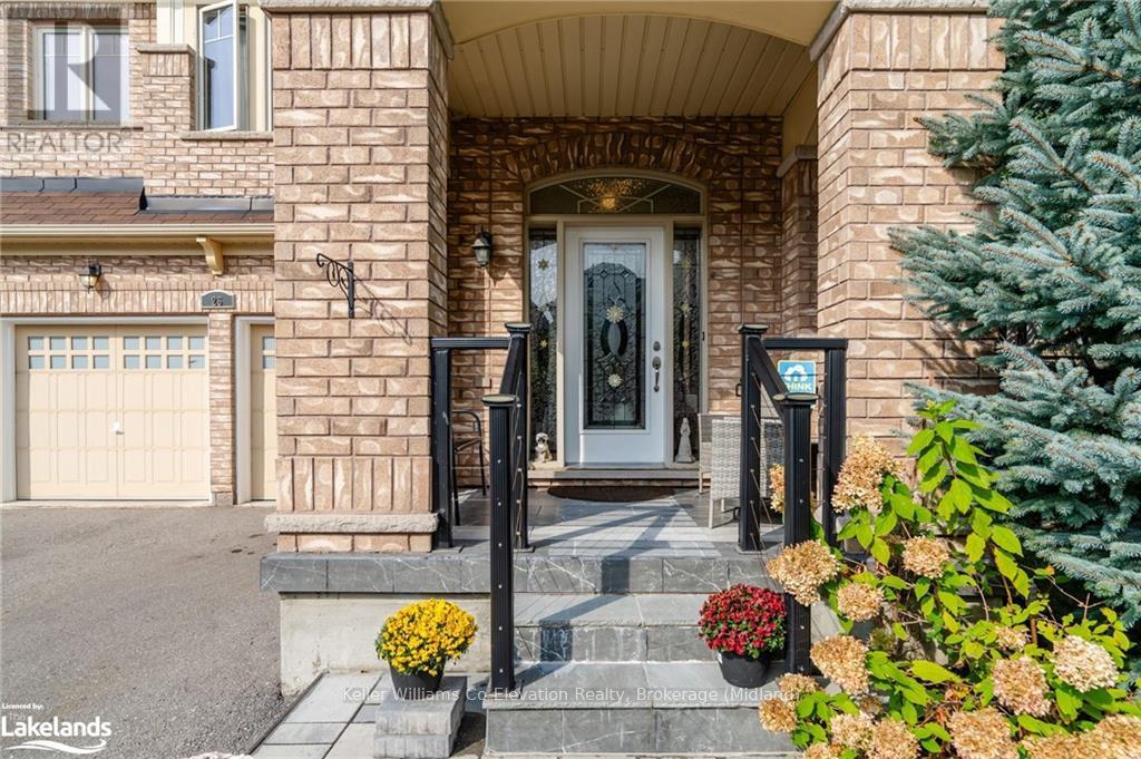 26 Homerton Avenue, Richmond Hill, Ontario  L4E 0W2 - Photo 2 - N10437405