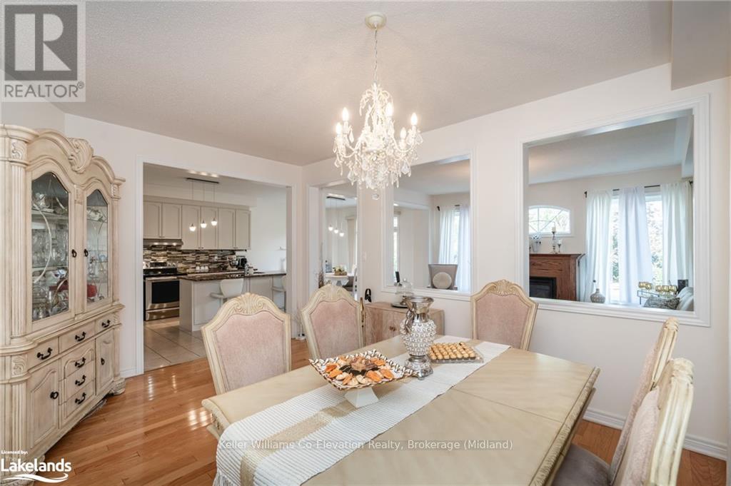 26 Homerton Avenue, Richmond Hill, Ontario  L4E 0W2 - Photo 5 - N10437405