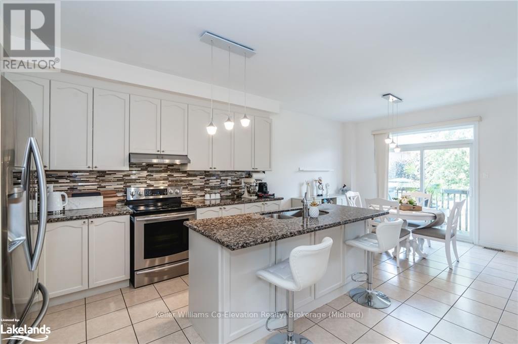 26 Homerton Avenue, Richmond Hill, Ontario  L4E 0W2 - Photo 8 - N10437405