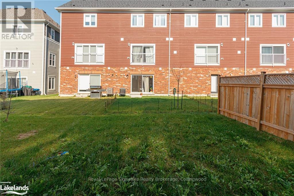 17 Dunes Drive Drive, Wasaga Beach, Ontario  L9Z 2X2 - Photo 24 - S10435706