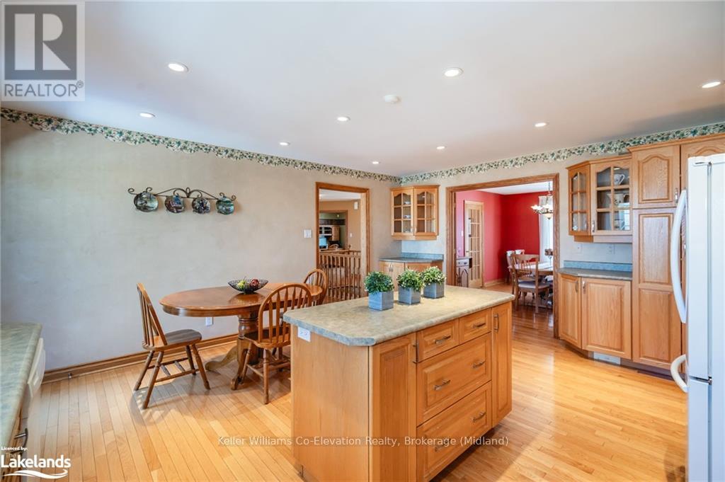 8485 Highway 93, Tiny, Ontario  L4R 0E3 - Photo 13 - S10436445