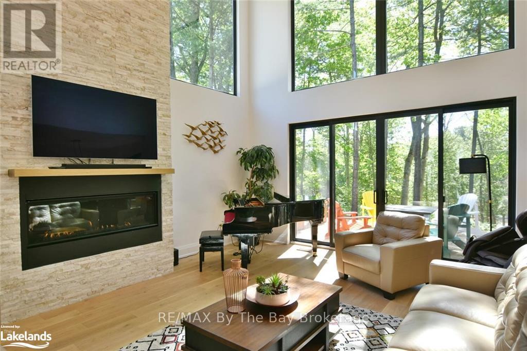 183 Woodland Drive, Wasaga Beach, Ontario  L9Z 2V4 - Photo 8 - S10436560