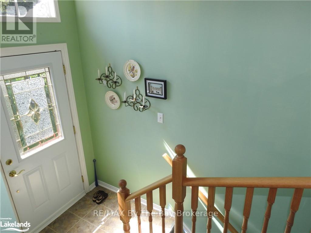 189 Dyer Drive, Wasaga Beach, Ontario  L9Z 1L9 - Photo 3 - S10437194