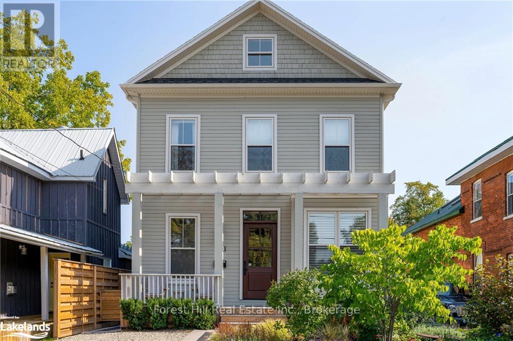 97 BEECH STREET, collingwood, Ontario