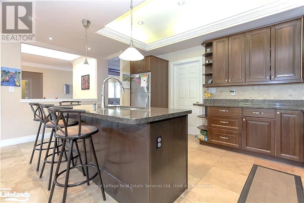 16 Wasaga Sands Drive, Wasaga Beach, Ontario  L9Z 1J6 - Photo 15 - S10437956