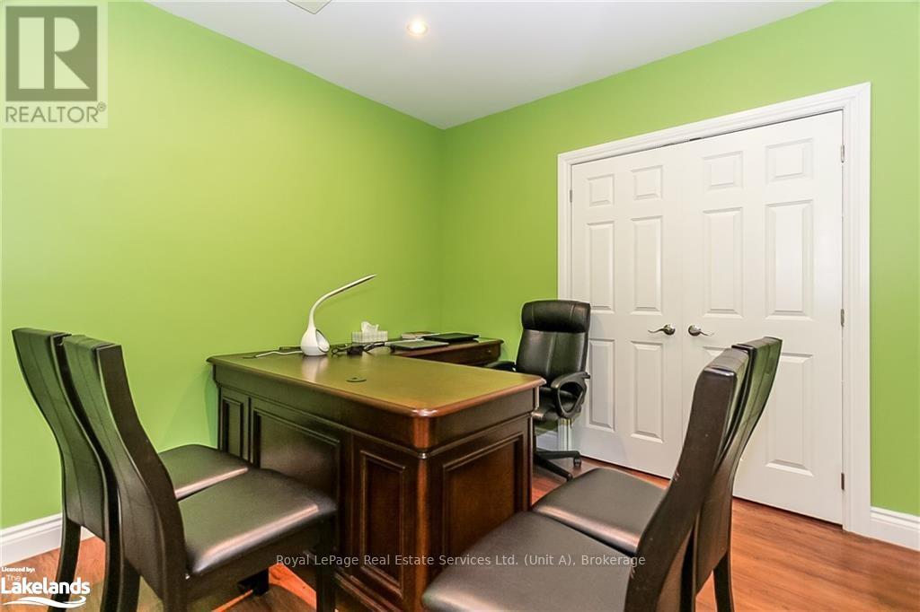 16 Wasaga Sands Drive, Wasaga Beach, Ontario  L9Z 1J6 - Photo 35 - S10437956