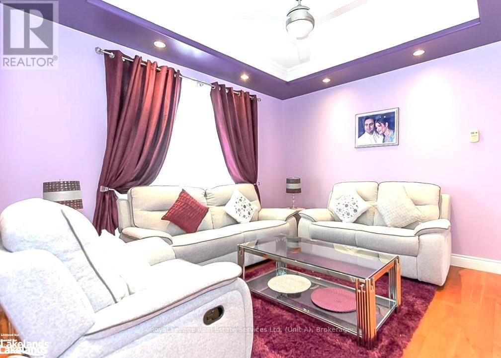 16 Wasaga Sands Drive, Wasaga Beach, Ontario  L9Z 1J6 - Photo 8 - S10437956