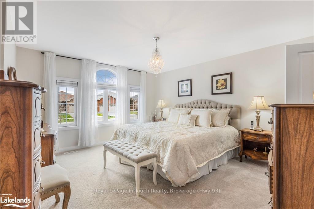 13 Hewson Street, Penetanguishene, Ontario  L9M 0V7 - Photo 8 - S10438429