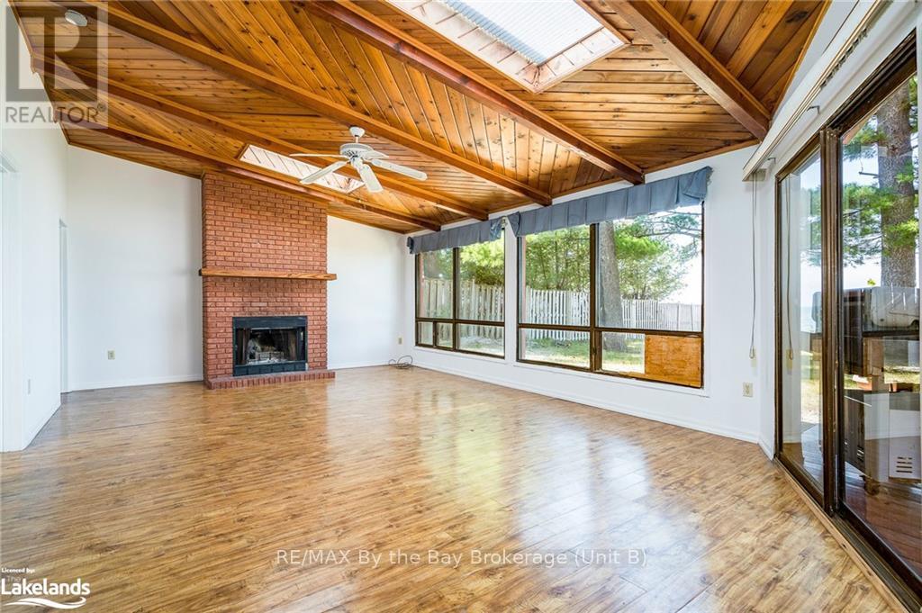 156 Santos Lane, Wasaga Beach, Ontario  L9Z 2M1 - Photo 21 - S10438477