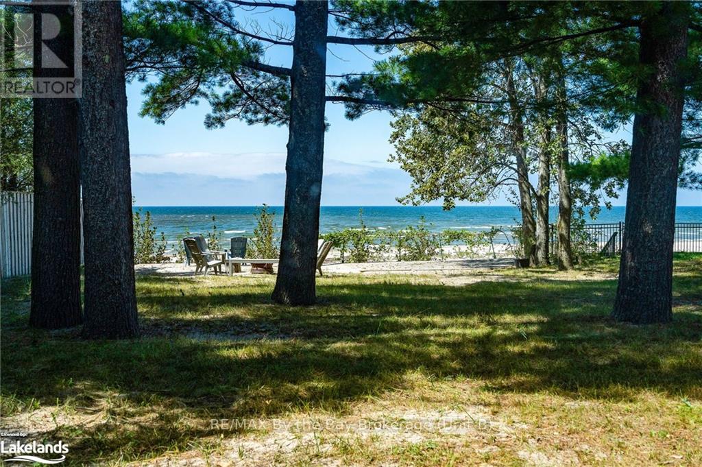 156 Santos Lane, Wasaga Beach, Ontario  L9Z 2M1 - Photo 25 - S10438477