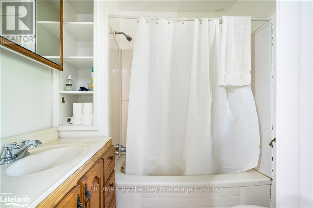 156 Santos Lane, Wasaga Beach, Ontario  L9Z 2M1 - Photo 30 - S10438477