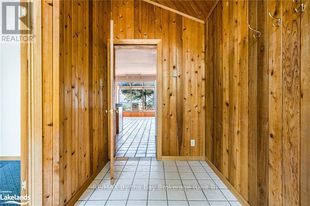 156 Santos Lane, Wasaga Beach, Ontario  L9Z 2M1 - Photo 8 - S10438477