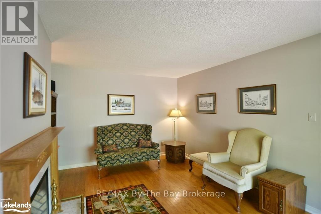 28 Fairway Crescent, Wasaga Beach, Ontario  L9Z 1B9 - Photo 22 - S10438725