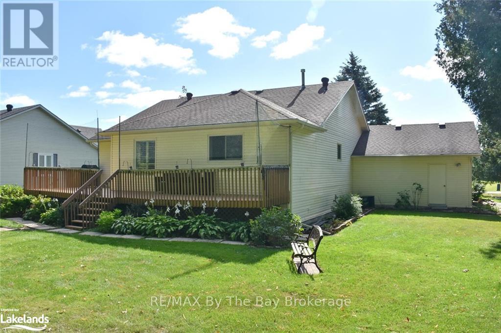 28 Fairway Crescent, Wasaga Beach, Ontario  L9Z 1B9 - Photo 39 - S10438725