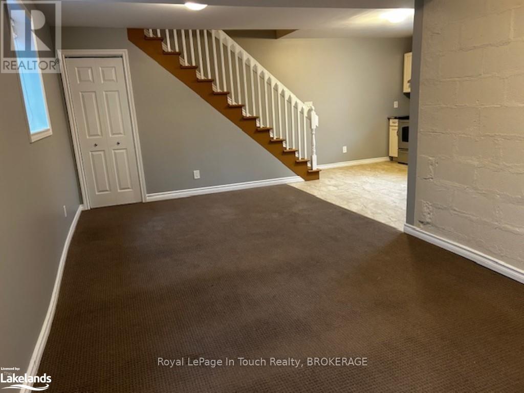 687 Montreal St, Midland, Ontario  L4R 1G5 - Photo 11 - S10439055