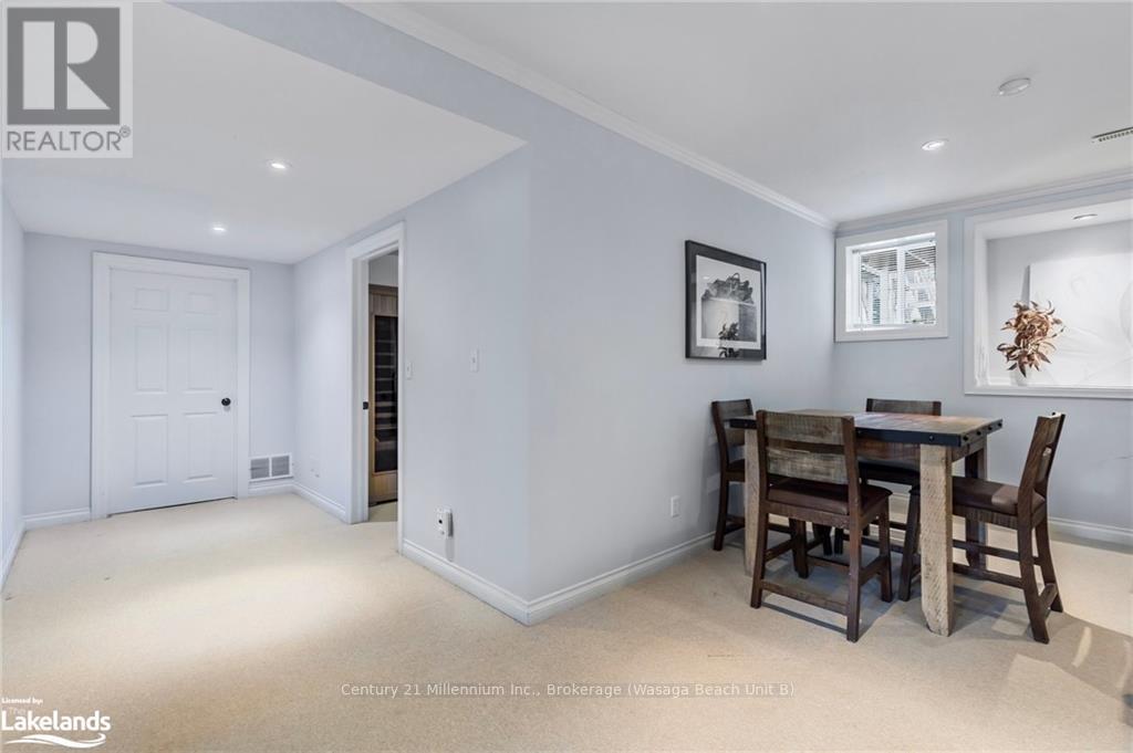 4 Foxwood Crescent, Wasaga Beach, Ontario  L9Z 1M7 - Photo 32 - S10439648