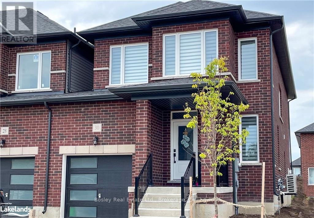 30 AUTUMN DRIVE, Wasaga Beach, Ontario