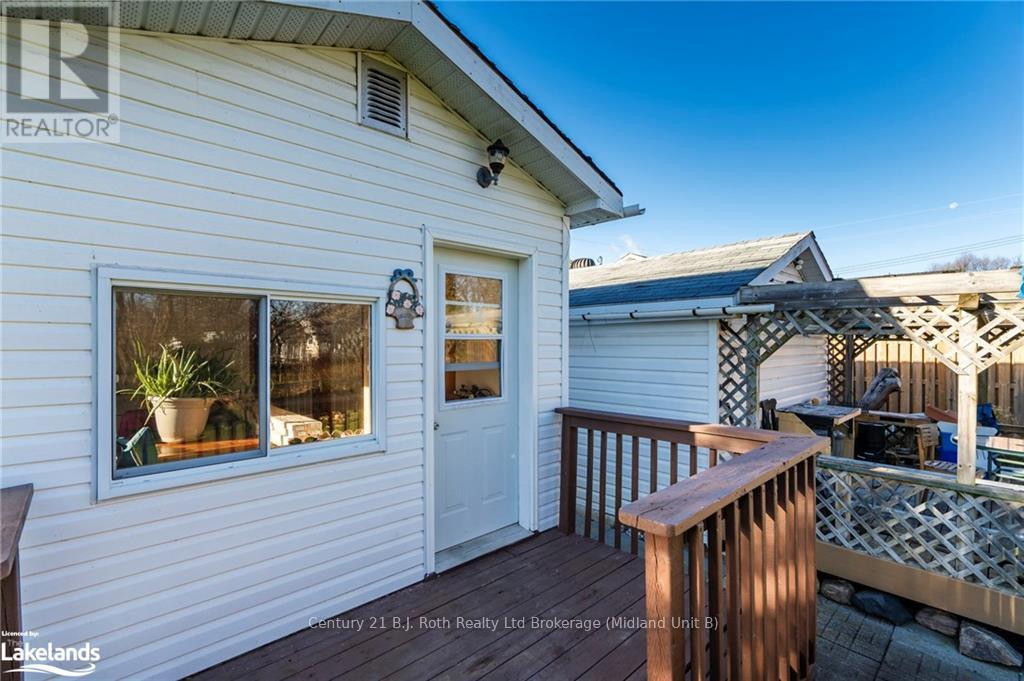 9 Mountain Avenue, Tay (Waubaushene), Ontario  L0K 2C0 - Photo 19 - S10440350