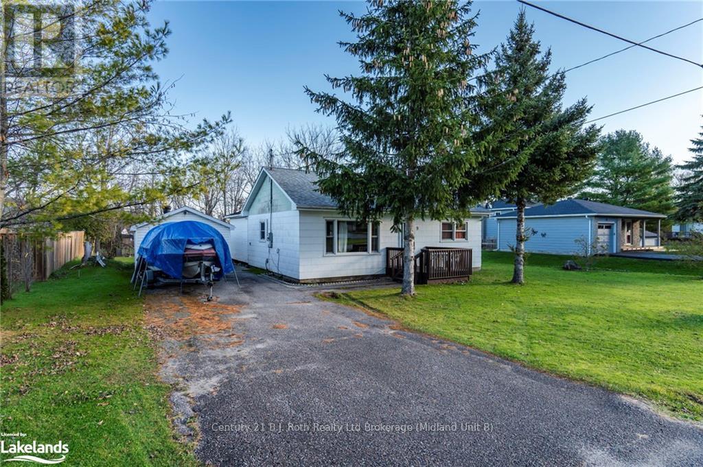 9 Mountain Avenue, Tay, Ontario  L0K 2C0 - Photo 3 - S10440350