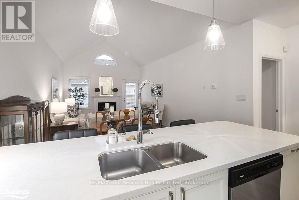 4 Sutton Lane, Collingwood, Ontario  L9Y 5B4 - Photo 11 - S10440353