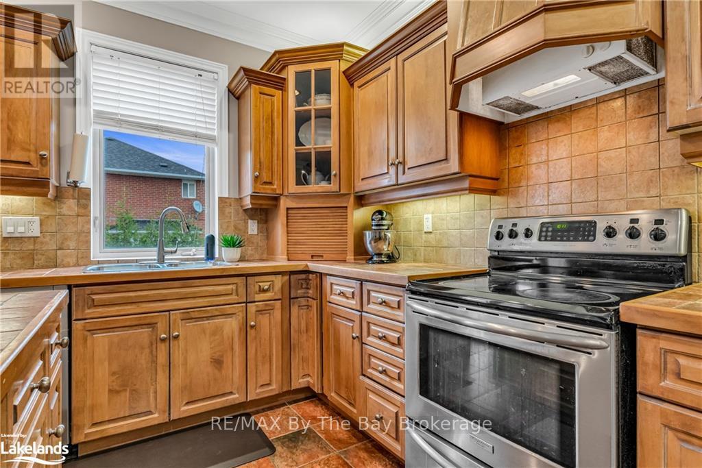 5335 Cosentino Gardens, Mississauga (Hurontario), Ontario  L4Z 3Z3 - Photo 12 - W10438816