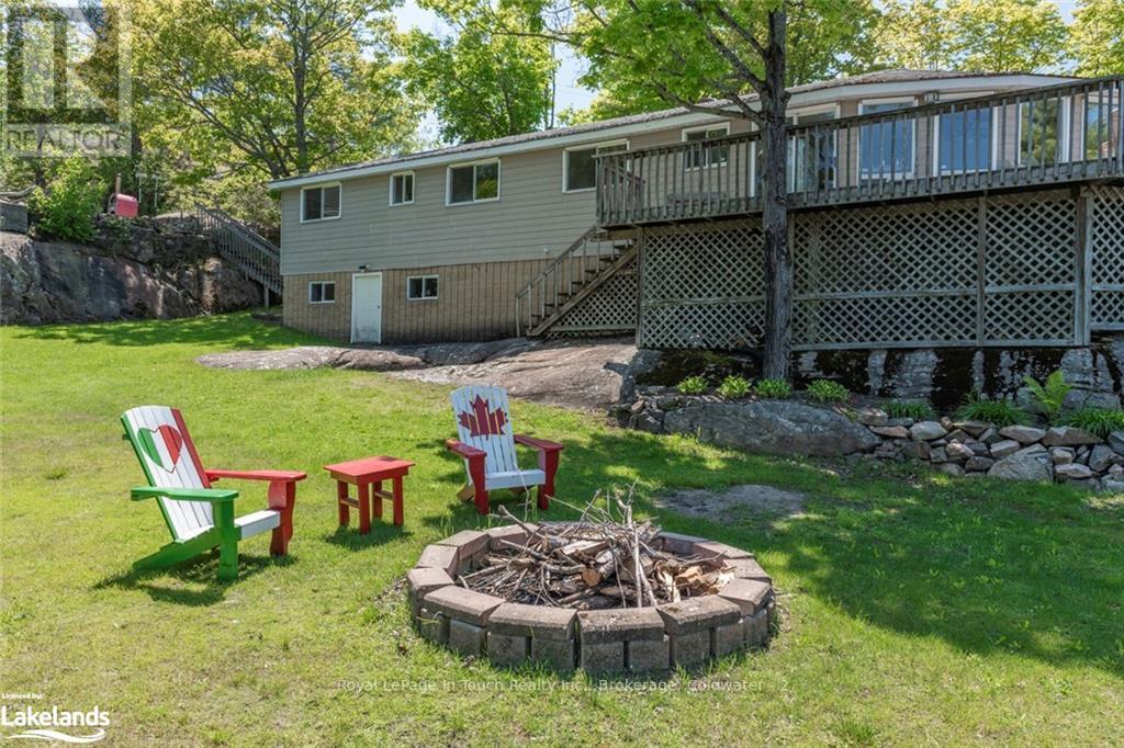 285 Crooked Bay Road, Georgian Bay (Baxter), Ontario  L0K 1S0 - Photo 12 - X10435181