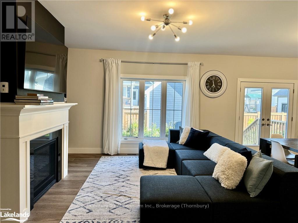 113 Courtland Street, Blue Mountains (Blue Mountain Resort Area), Ontario  L9Y 5L8 - Photo 3 - X10435277