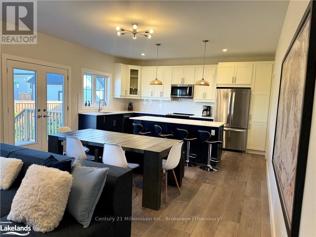 113 Courtland Street, Blue Mountains (Blue Mountain Resort Area), Ontario  L9Y 5L8 - Photo 4 - X10435277