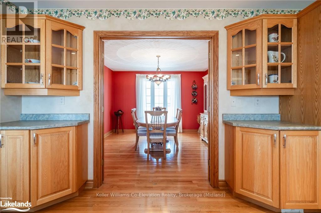 8485 Highway 93, Tiny, Ontario  L4R 0E3 - Photo 14 - S10436312