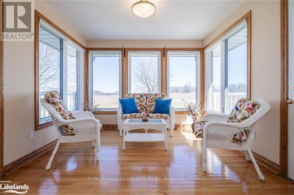 8485 Highway 93, Tiny, Ontario  L4R 0E3 - Photo 9 - S10436312