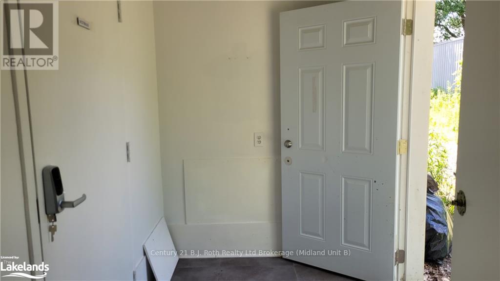 23 Laurier Road, Penetanguishene, Ontario  L9M 1G8 - Photo 15 - S10437774