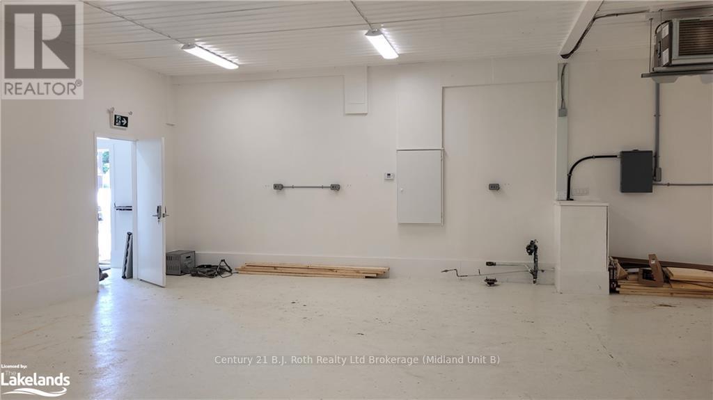 23 Laurier Road, Penetanguishene, Ontario  L9M 1G8 - Photo 20 - S10437774