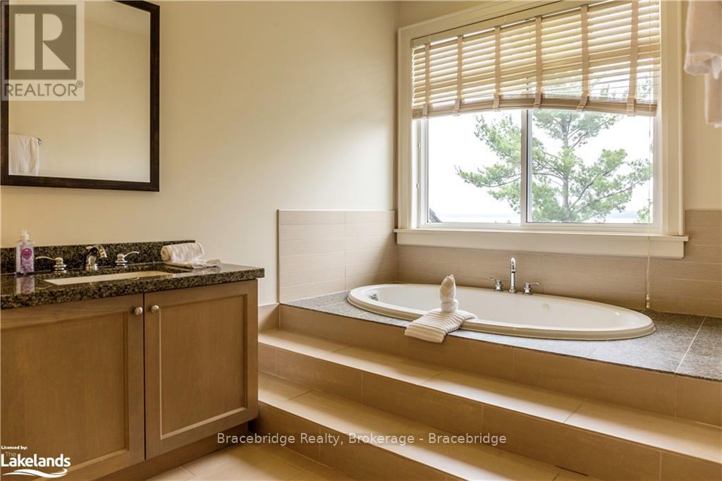 A202-D1 - 1869 Muskoka Road 118 W, Muskoka Lakes, Ontario  P1L 1W8 - Photo 16 - X10435712