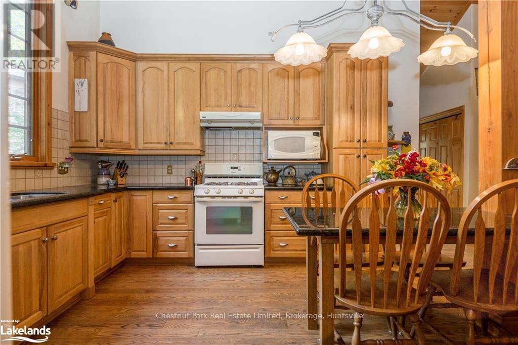 1143 Leonard Lake Rd 1, Muskoka Lakes, Ontario  P1L 2G7 - Photo 10 - X10437148