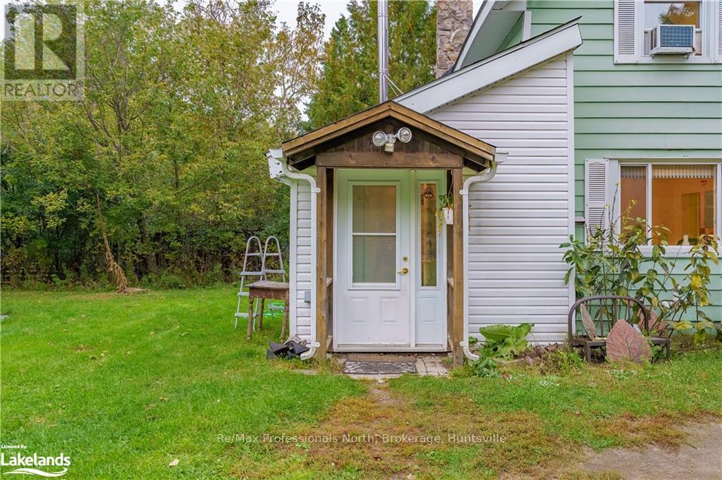 4 Stocking Lane, Huntsville, Ontario  P1H 1V4 - Photo 2 - X10438340