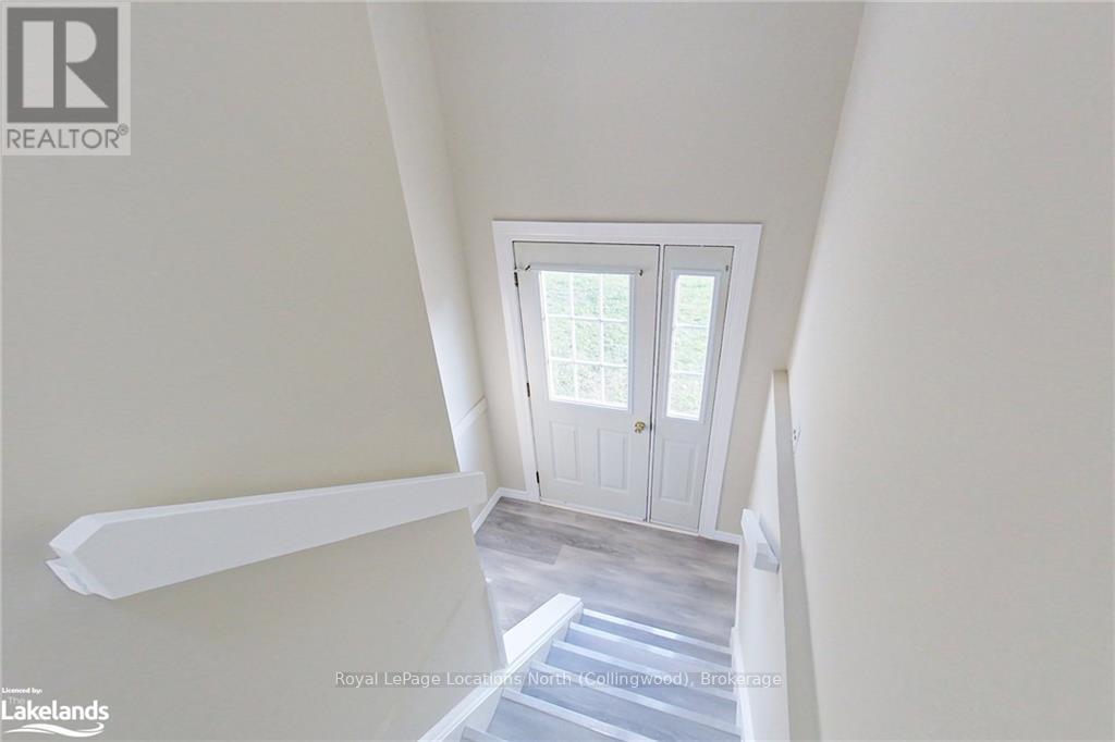 646 Oak Street, Collingwood, Ontario  L9Y 2Z8 - Photo 15 - S10438949
