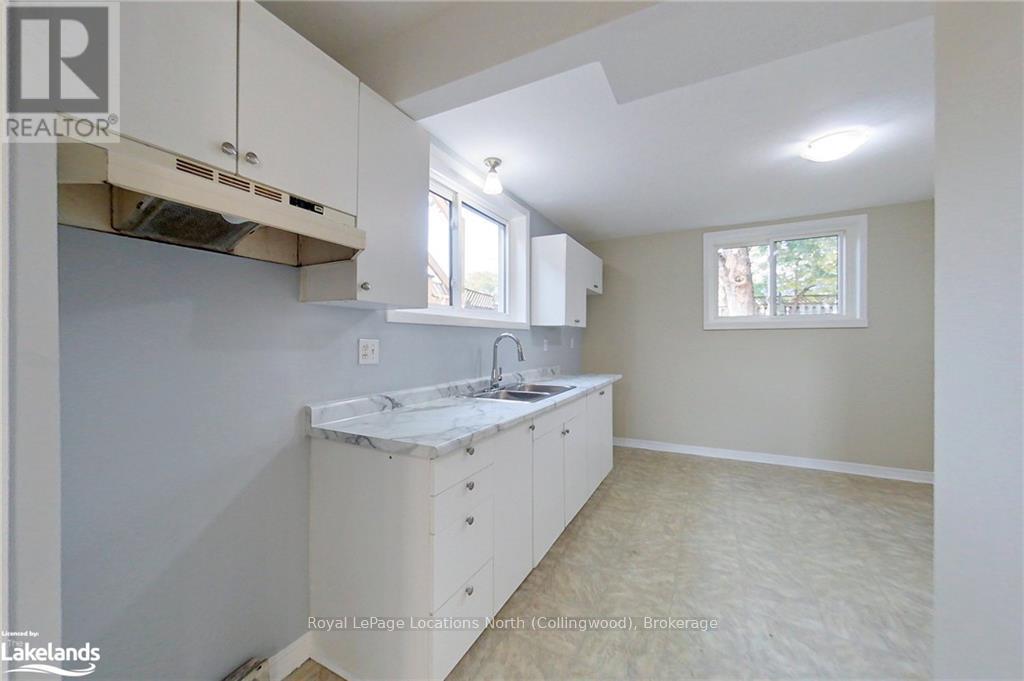 646 Oak Street, Collingwood, Ontario  L9Y 2Z8 - Photo 8 - S10438949