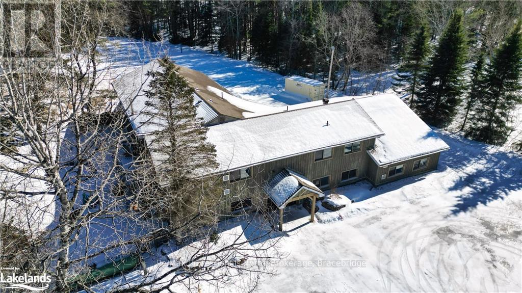 2483 OLD MUSKOKA ROAD, Huntsville, Ontario
