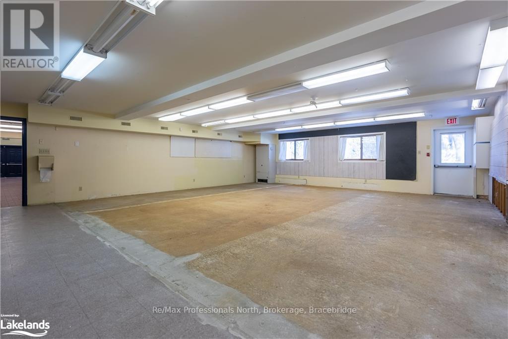 2483 Old Muskoka Road, Huntsville, Ontario  P0B 1M0 - Photo 23 - X10437606