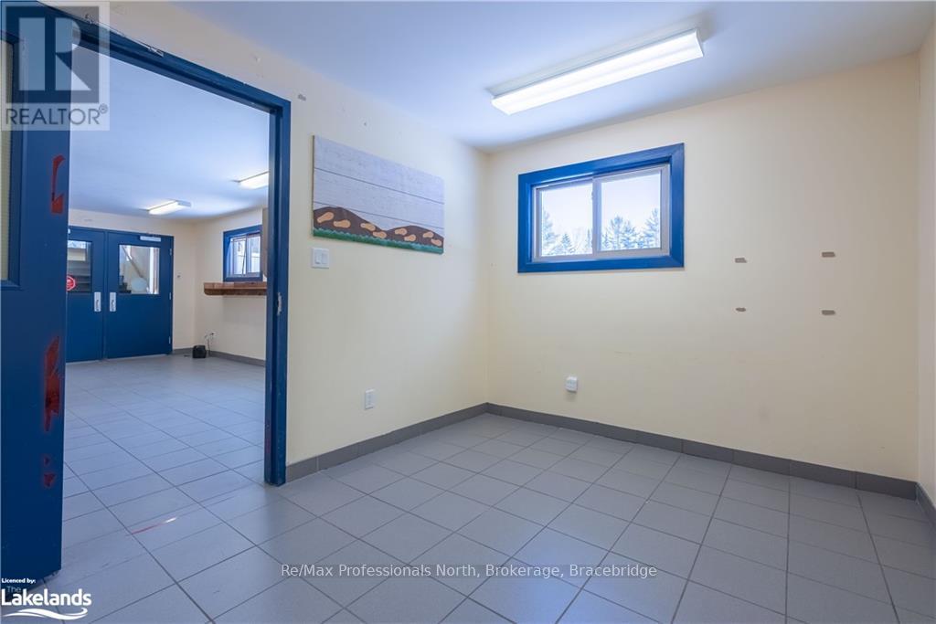 2483 Old Muskoka Road, Huntsville, Ontario  P0B 1M0 - Photo 25 - X10437606