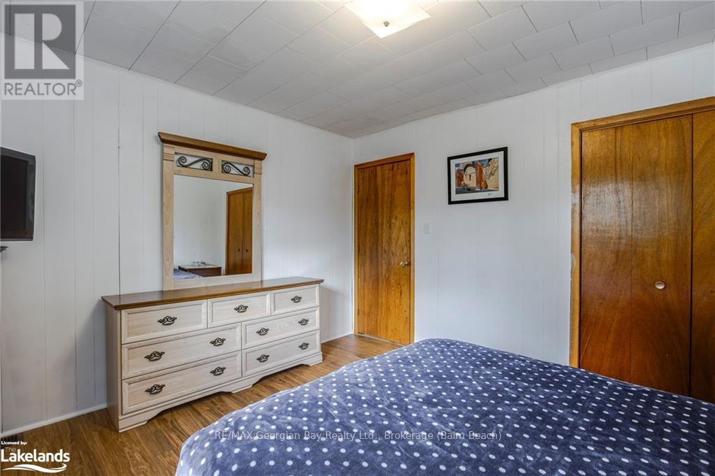 69 Albert Avenue, Tiny, Ontario  L0L 2J0 - Photo 14 - S10437346