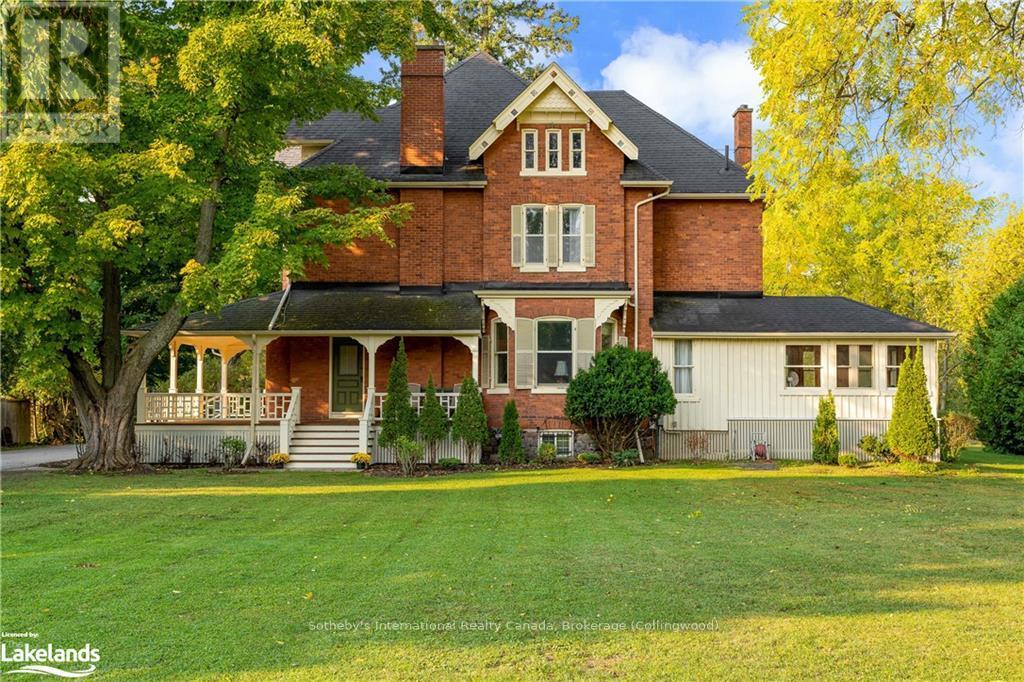 18 AMELIA STREET, Springwater, Ontario