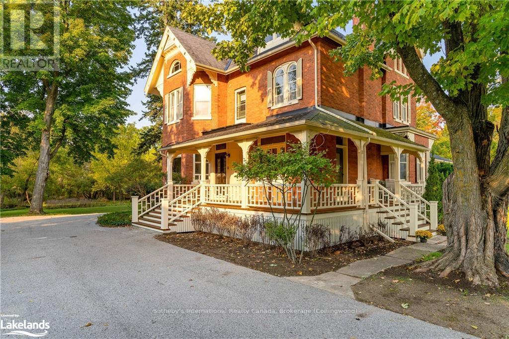 18 Amelia Street, Springwater, Ontario  L0L 1P0 - Photo 3 - S10439746