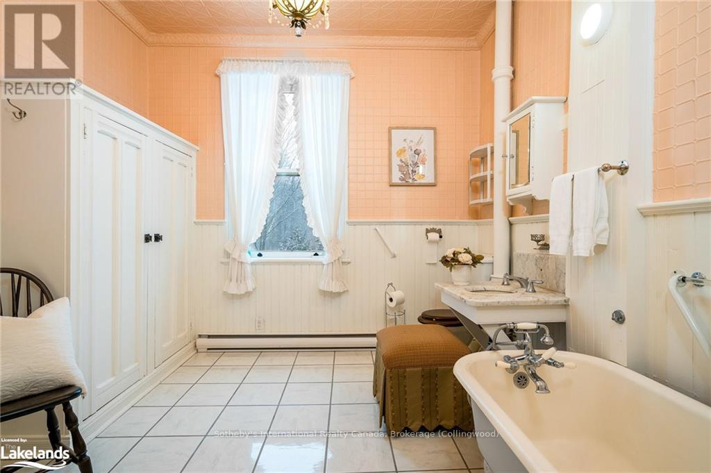 18 Amelia Street, Springwater, Ontario  L0L 1P0 - Photo 30 - S10439746