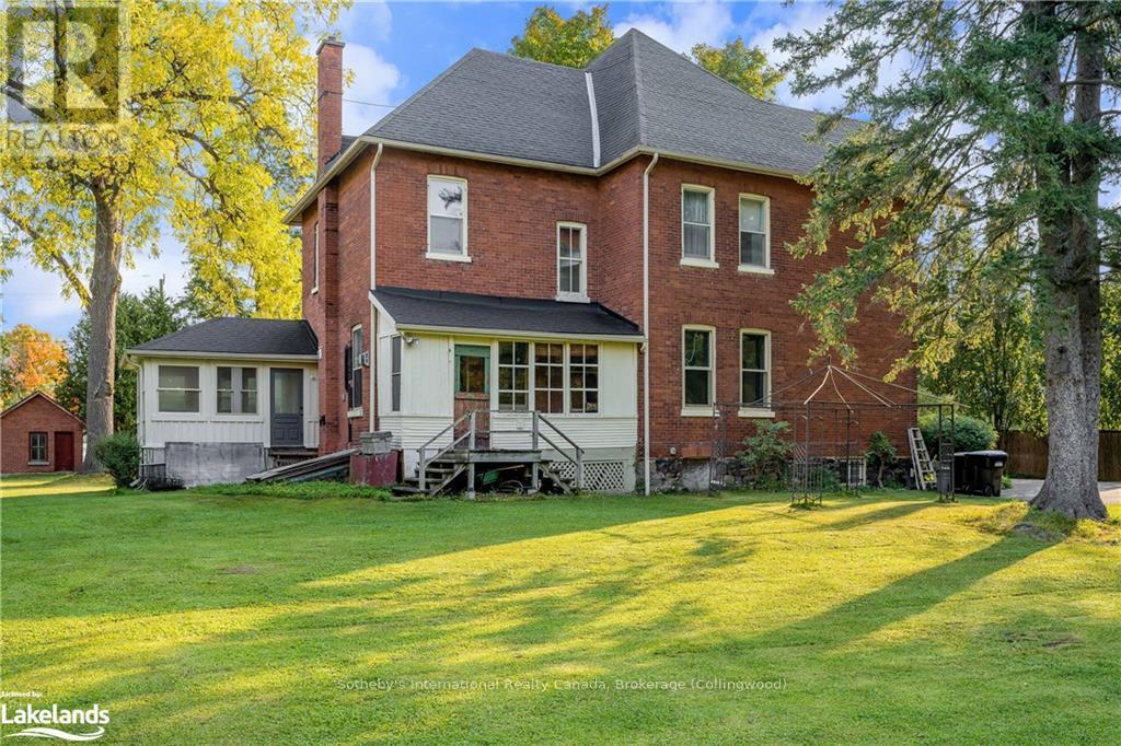 18 Amelia Street, Springwater, Ontario  L0L 1P0 - Photo 40 - S10439746