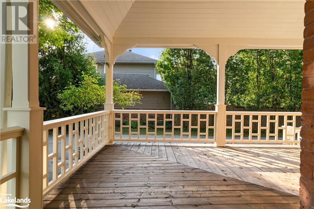 18 Amelia Street, Springwater, Ontario  L0L 1P0 - Photo 6 - S10439746