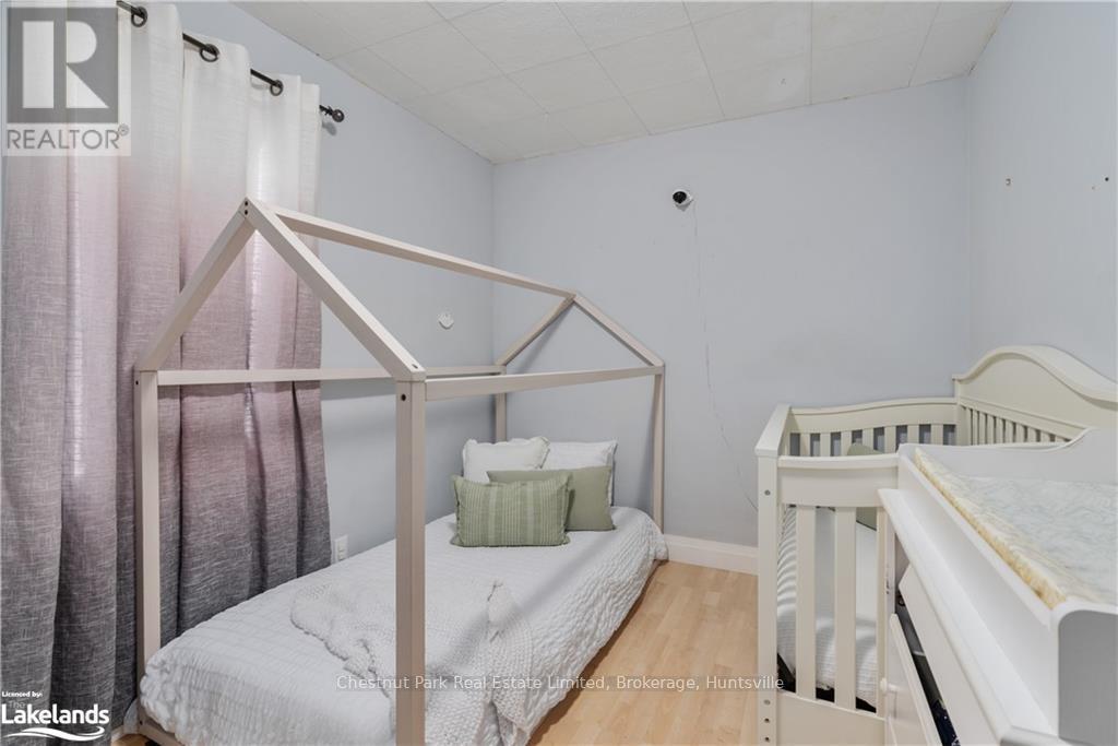 3 Cora Street E, Huntsville, Ontario  P1H 1T5 - Photo 10 - X10437119