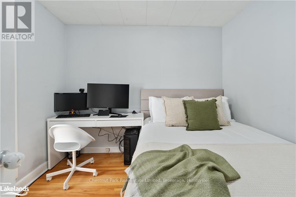 3 Cora Street E, Huntsville, Ontario  P1H 1T5 - Photo 16 - X10437119