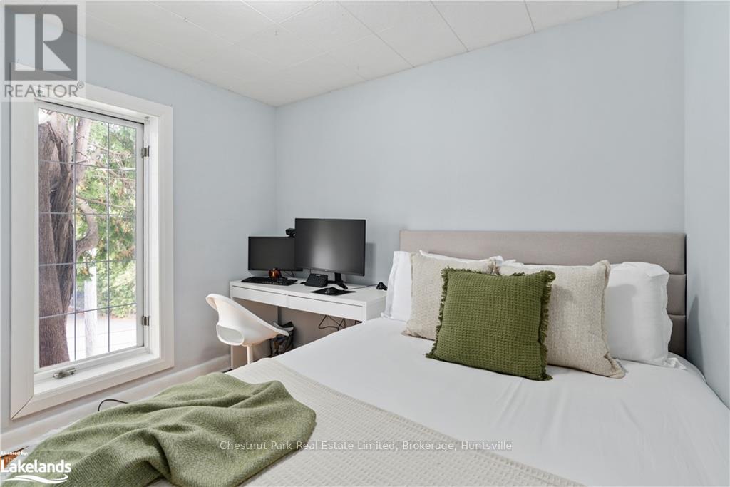 3 Cora Street E, Huntsville, Ontario  P1H 1T5 - Photo 17 - X10437119