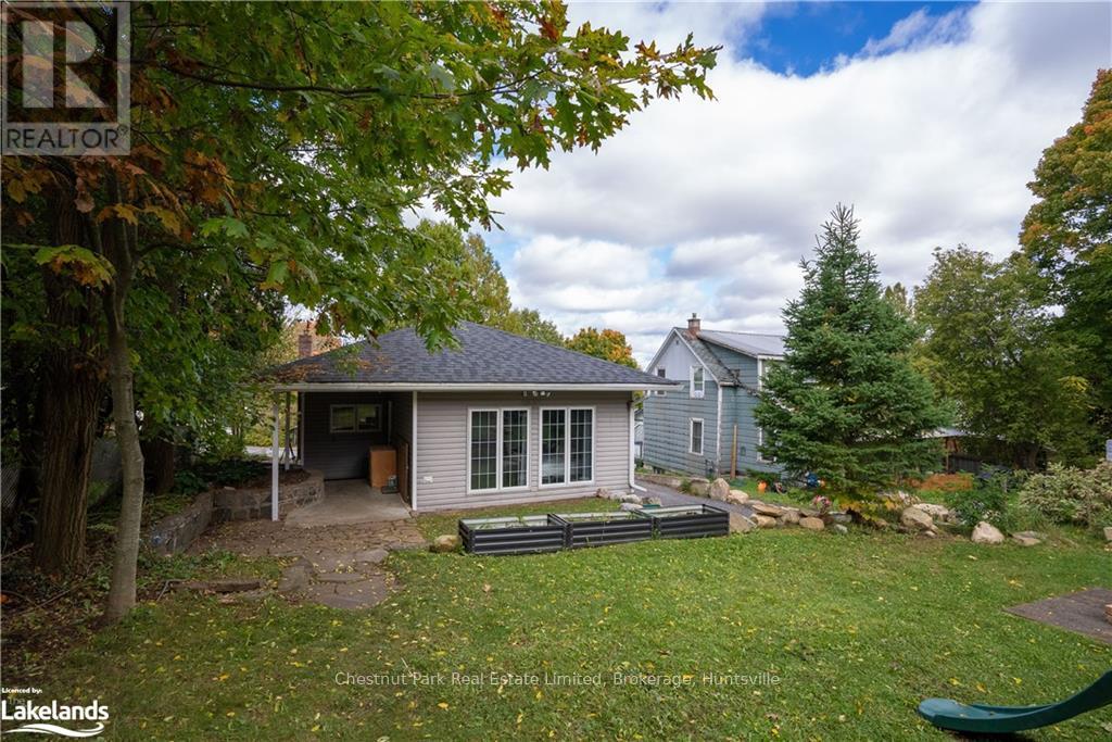 3 Cora Street E, Huntsville, Ontario  P1H 1T5 - Photo 33 - X10437119